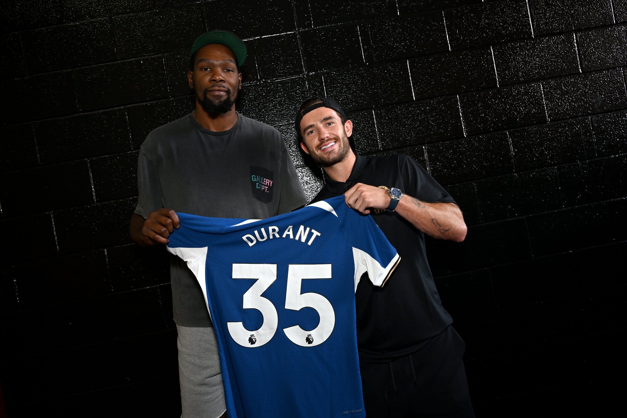 爱游戏- 杜兰特在切尔西比赛中锐不可当，重要助攻引发热议！热度持续攀升