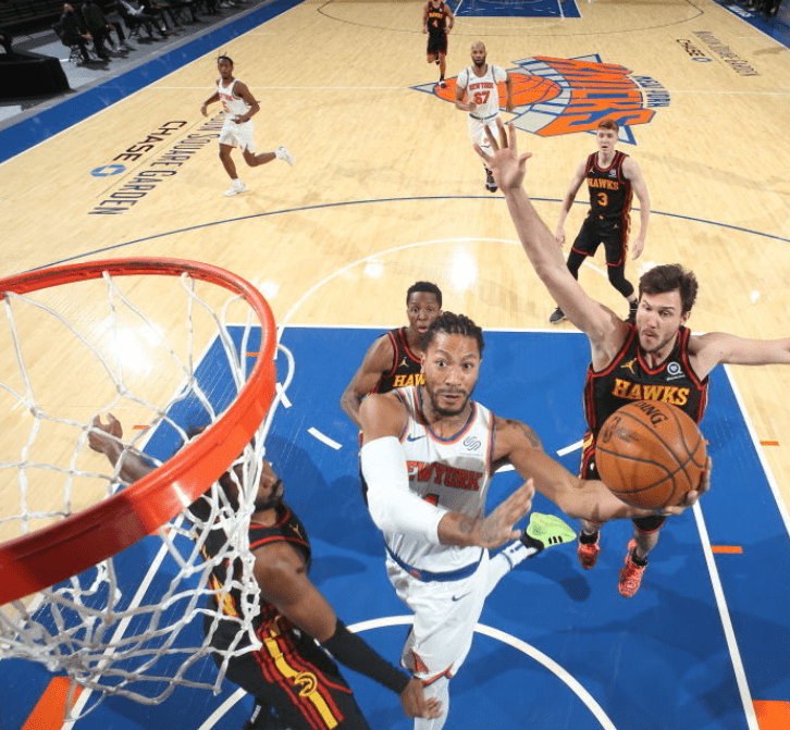 爱游戏体育-Ming在老鹰比赛中连败，精彩发挥引发热议！的简单介绍